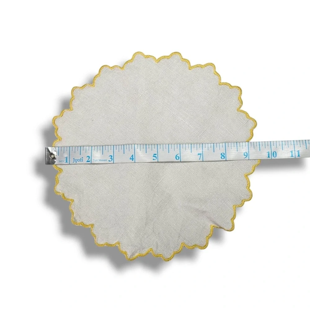 Vintage Round Linen Cocktail Tea Napkin Yellow Scalloped Edge White 10 Inch